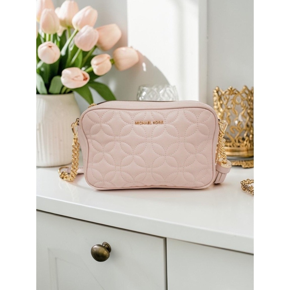 MICHAEL Michael Kors Crossbody Bag Leather in Blush w/Gold Tone Hardware- Purse